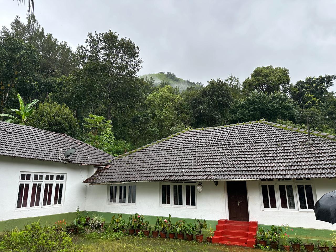 13 acre coffee estate with beautiful farm house for sale in Mudigere - Chikkamgaluru district 