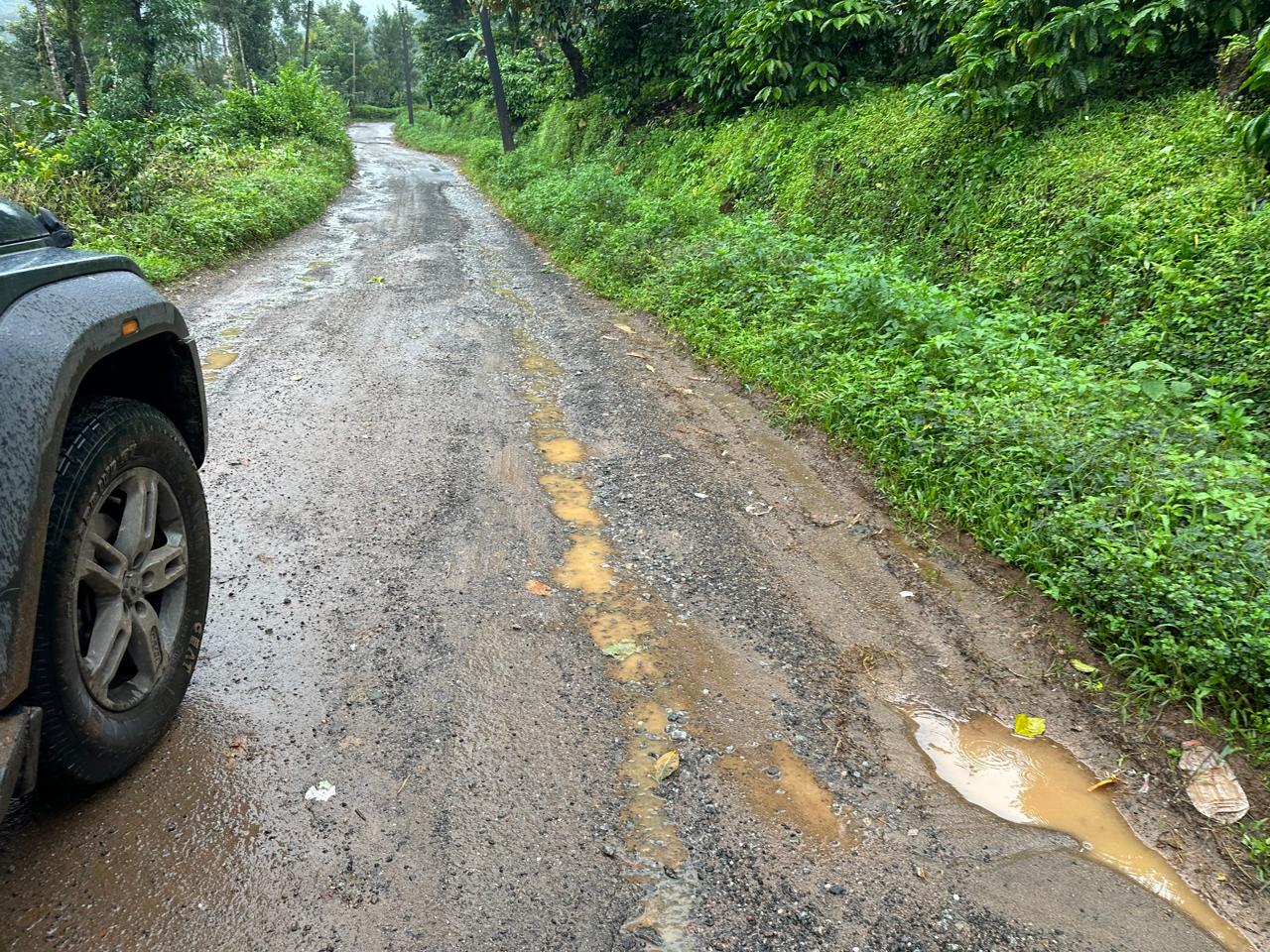 3.5 acre estate for sale near Rani jari