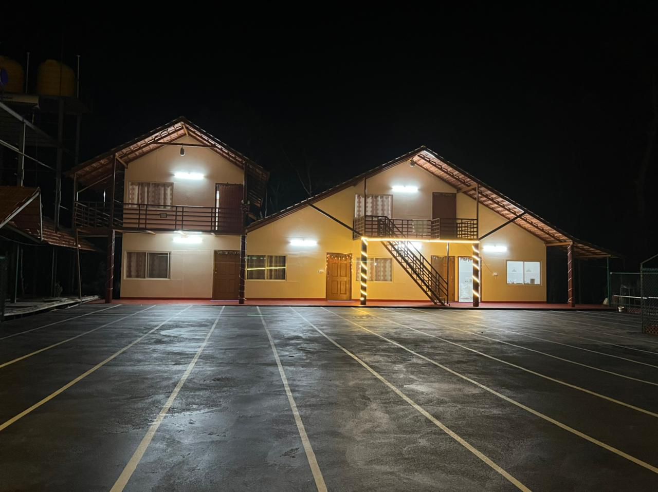 Chikkamgaluru city, 8 km from Muttodi - 10 gunta land,