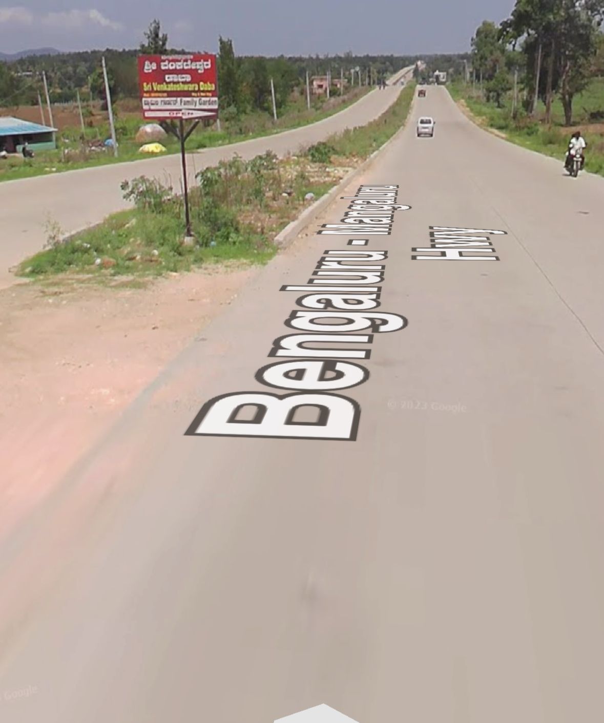  In between Hassan and Palya, 15 km from Hassan city bus stand - 36 gunta
