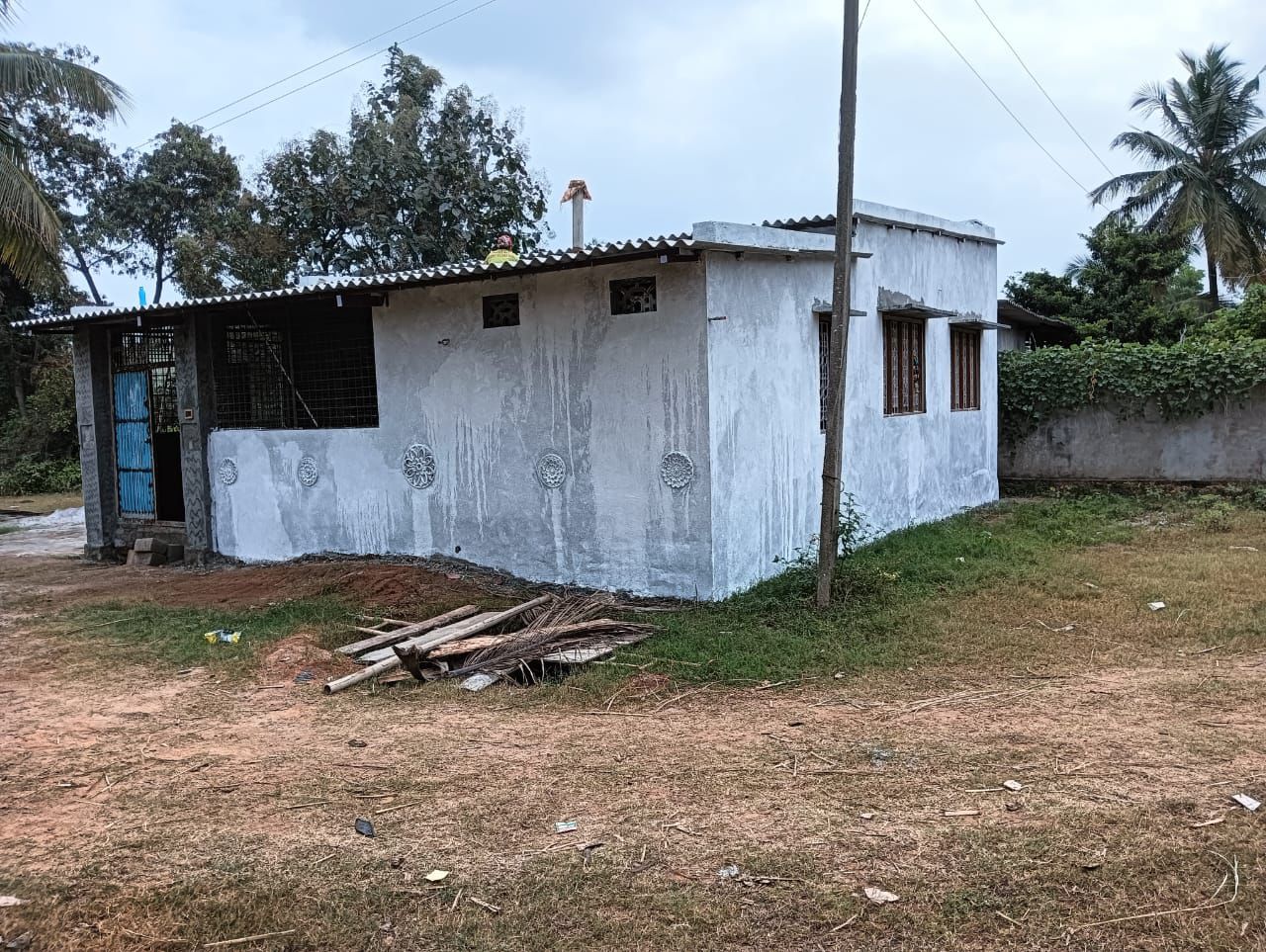 Kailancha, Ramangara taluk - 6 gunta farm land with under-construction house for sale