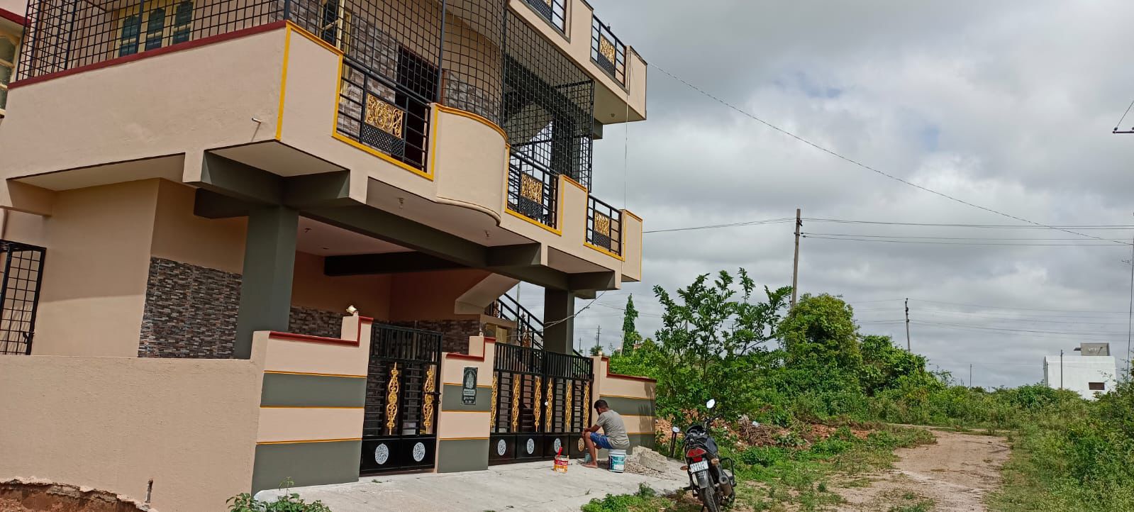 property id 5760* *House for Sale – Mysore